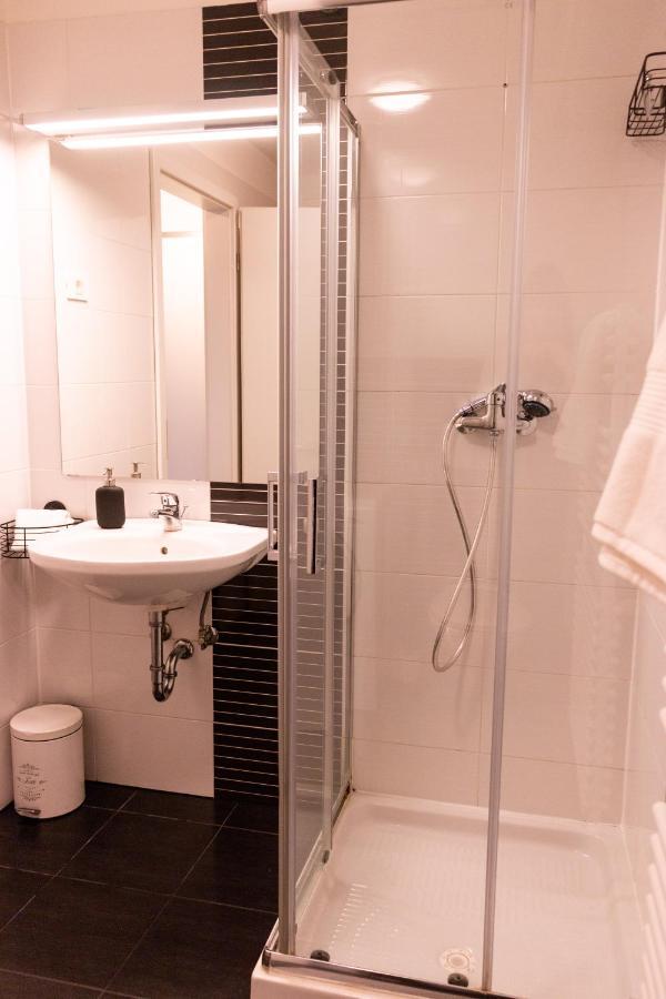 Apartment Ema كوبر المظهر الخارجي الصورة